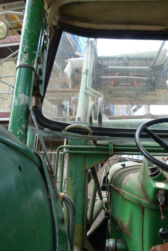 Unser Frontlader bei der Arbeit (Baujahr 1967)