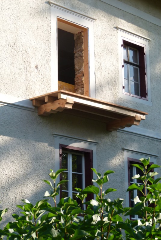 Der neue Balkon deutet sich bereits an