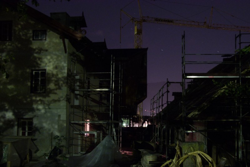 Der Blick vom alten Brunnen Richtung Stadt