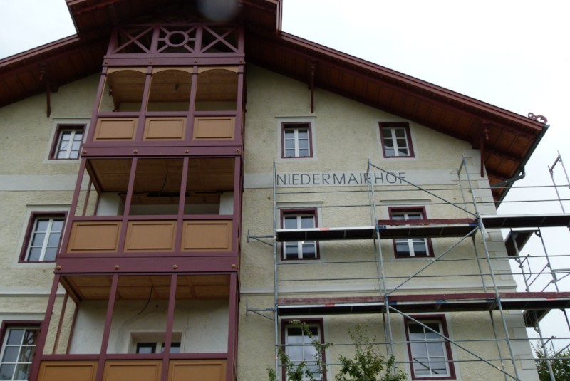 Der Maler ist fertig und das Gerüst darf weg